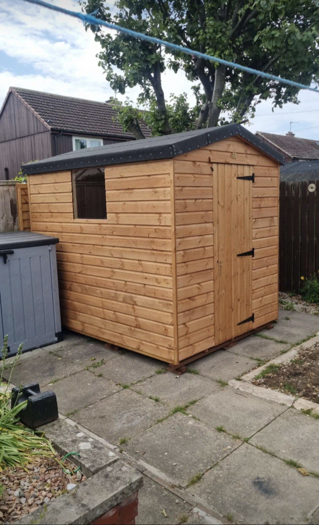 Apex roof shed